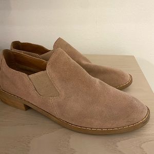 Crown vintage suede shoes size 8